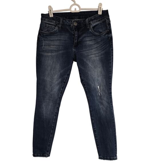 Women's Kut from the Kloth "Donna Ankle Skinny" Distressed Denim Jeans | Size 4P - Picture 1 of 9